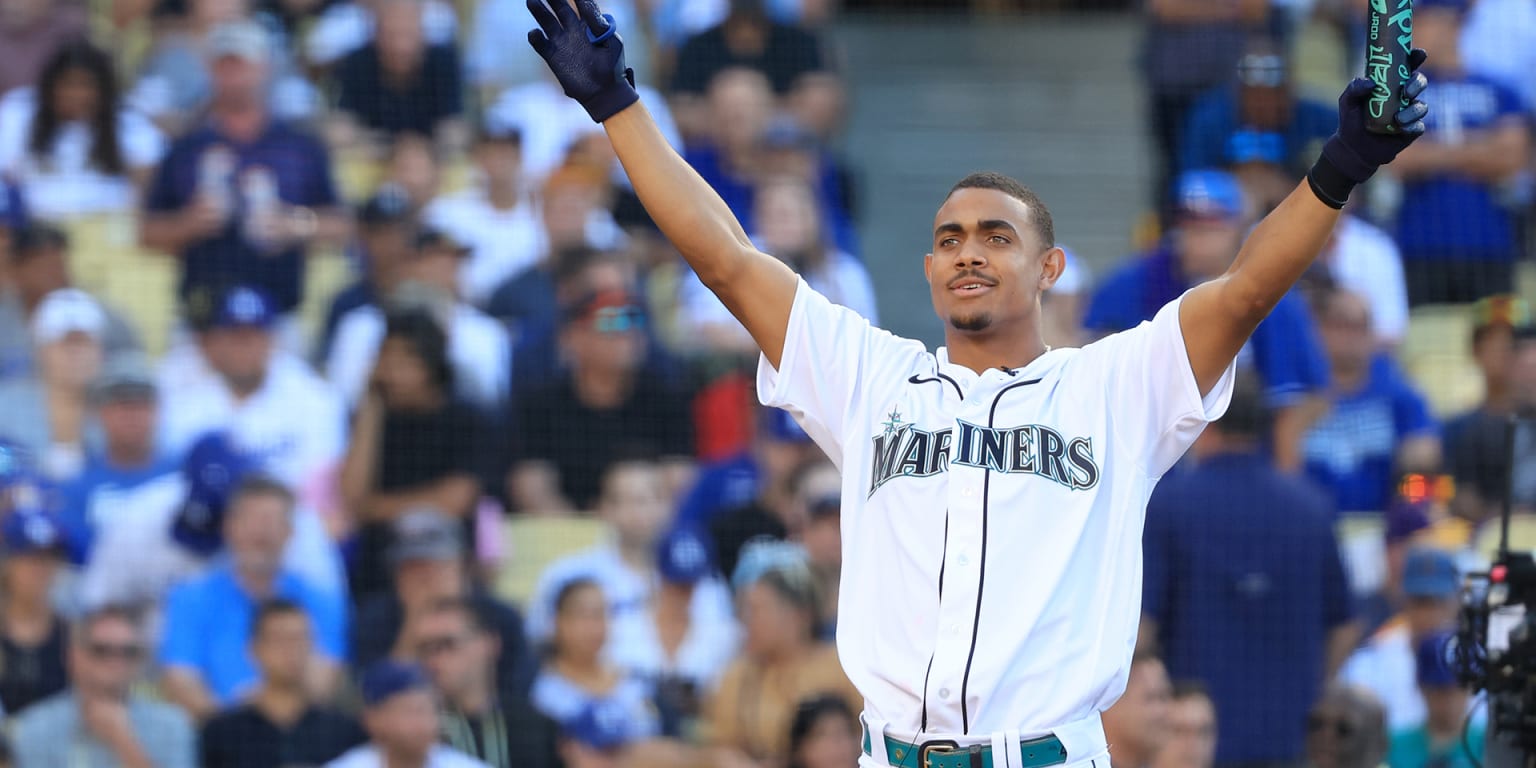 A love letter to Seattle fans: Julio Rodriguez sets Home Run Derby