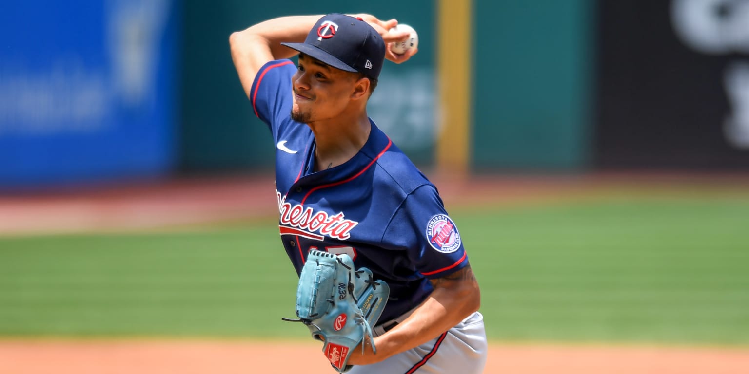 Twins lose to Guardians in 10 innings as bullpen collapses one strike from  victory