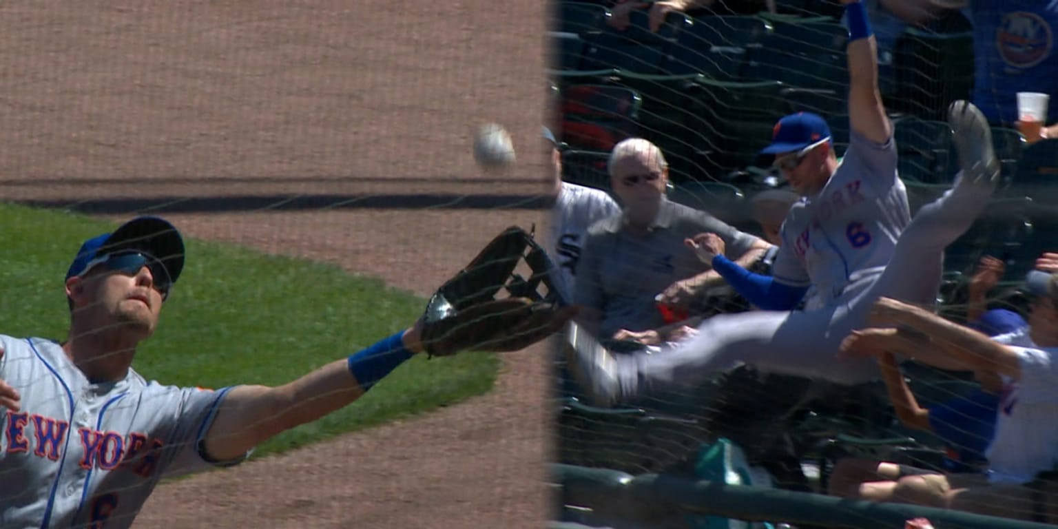 The Athletic MLB on X: Jeff McNeil, silky smooth barehand 🤤 🎥 @Cut4   / X