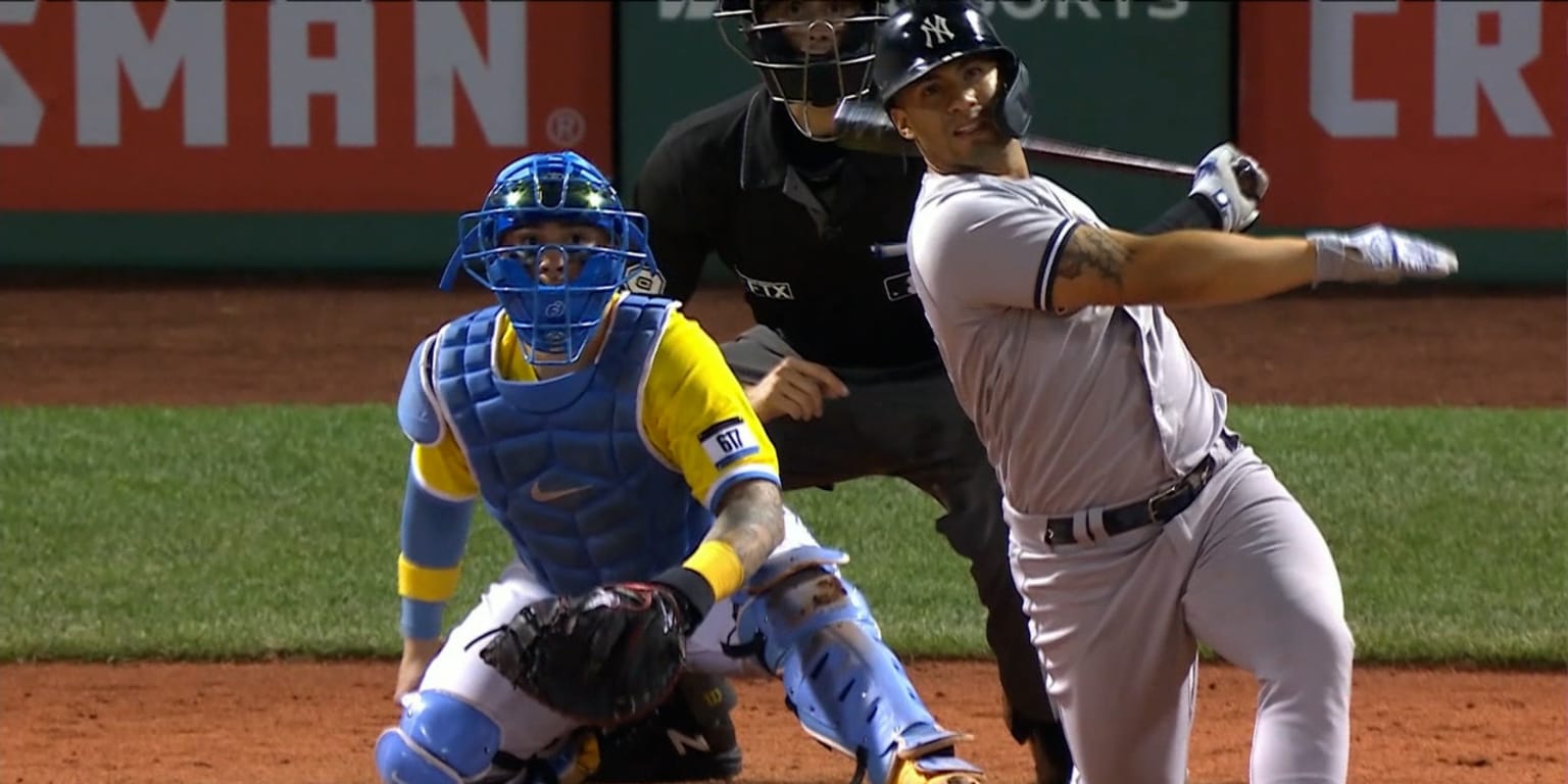 Gleyber Torres grounds into a double play, second baseman Brandon