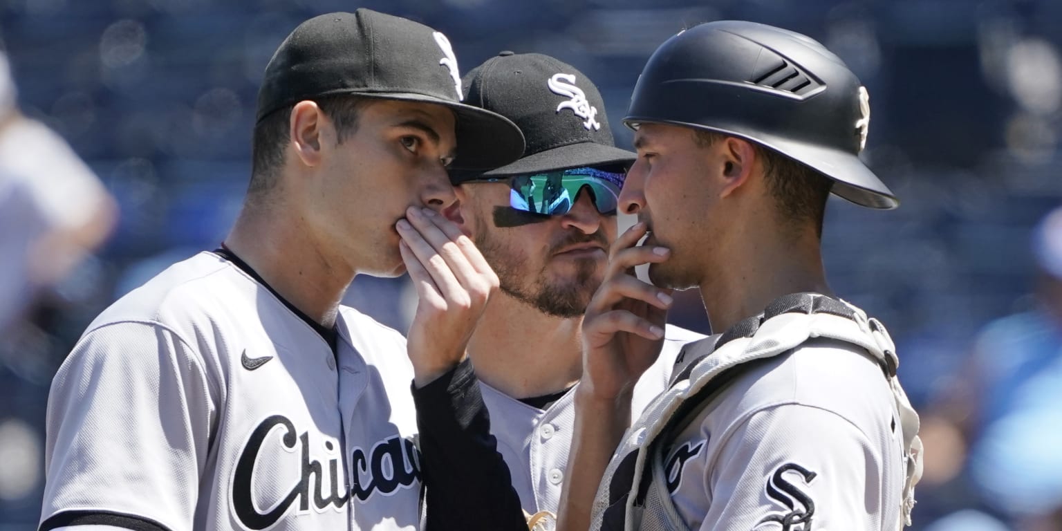 Dylan Cease strikes out eight in finale loss to Tigers