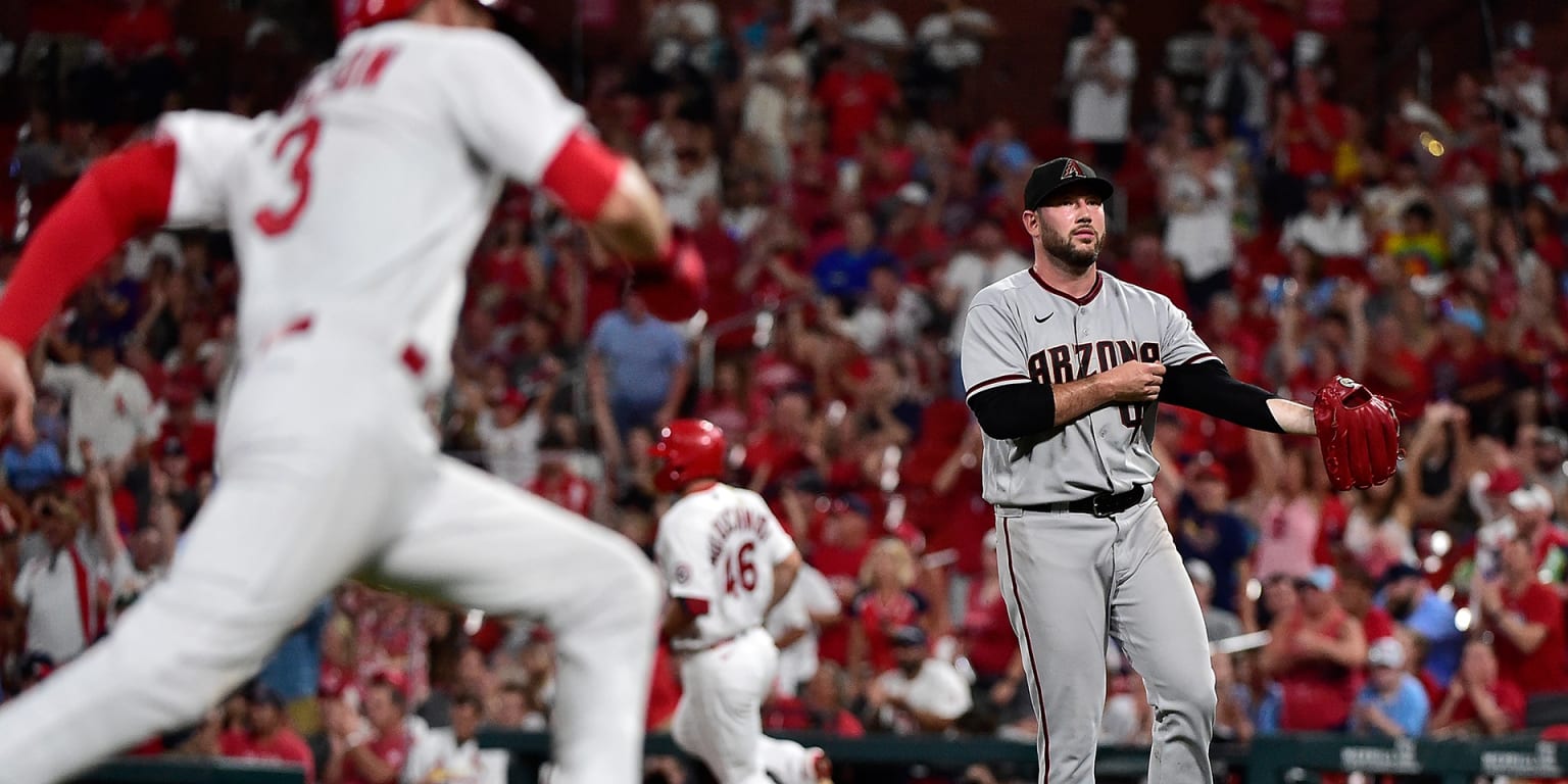 D-backs' bats quiet in series-opening loss to Cardinals