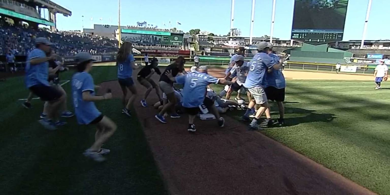 A benchclearing 'brawl' occurred during the celebrity softball game at