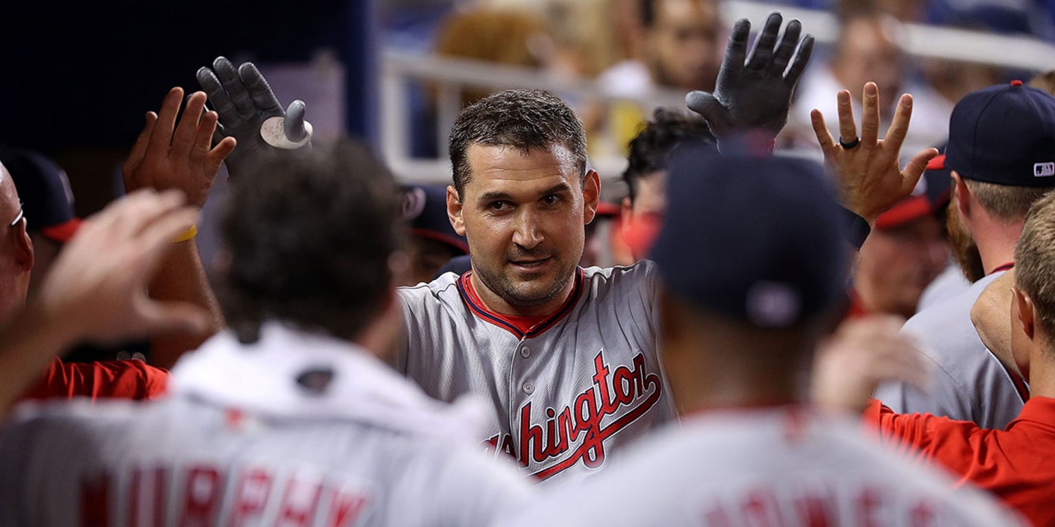 Nationals score early against Marlins in win