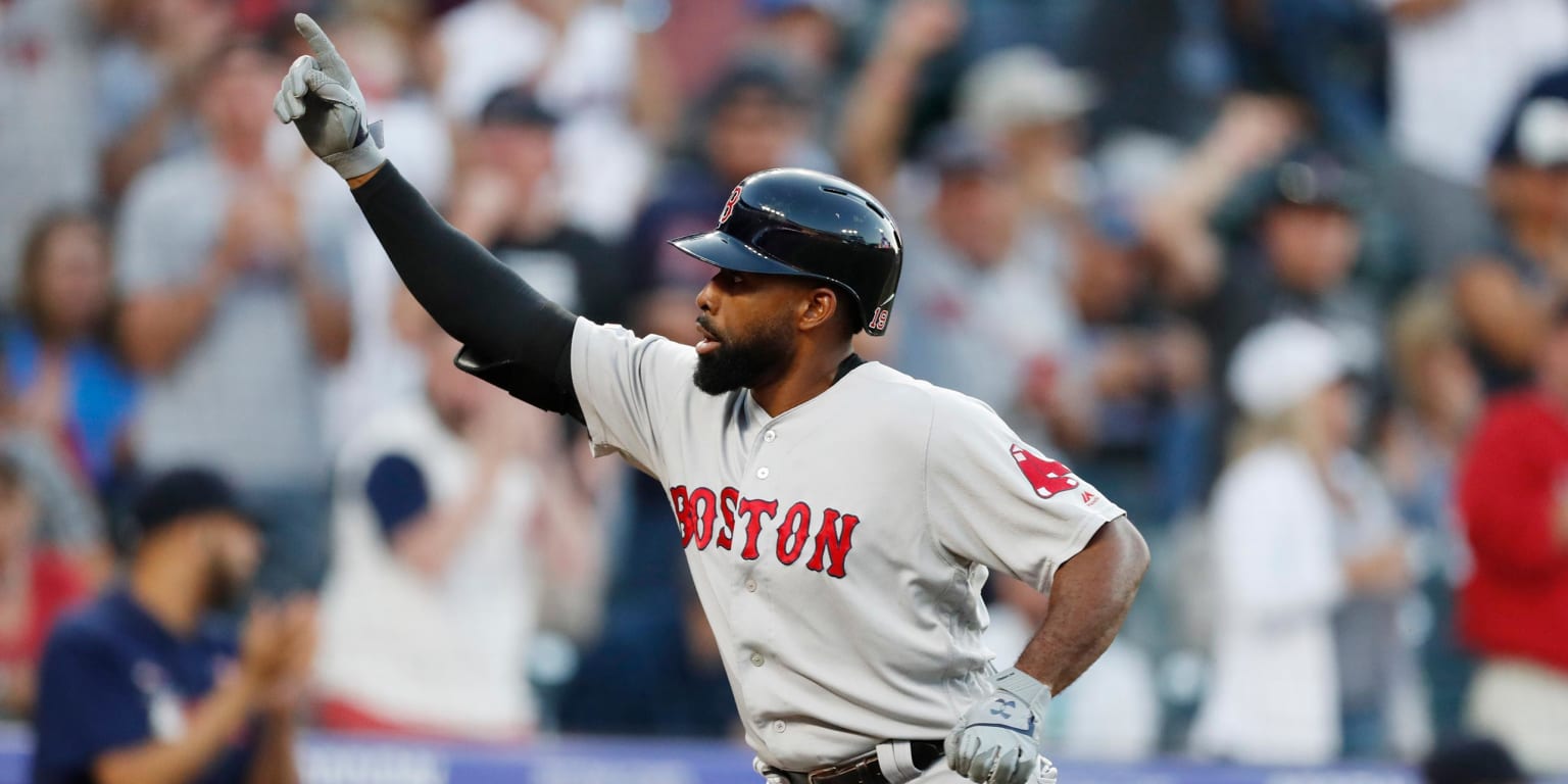 Jackie Bradley, Jr.'s slide kicked off an 8-run inning for the Red