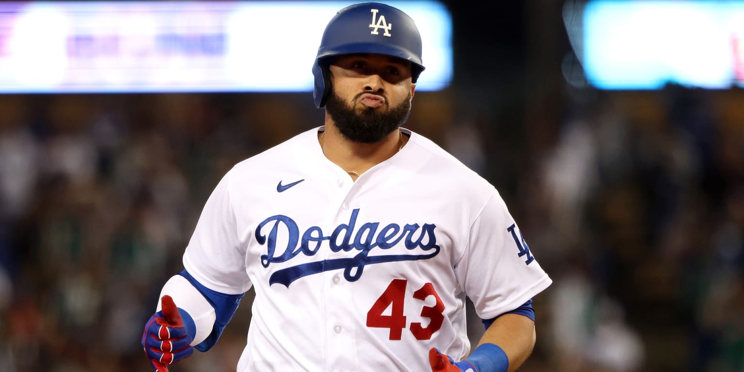 Cachorros firmaron por un año al boricua Edwin Ríos