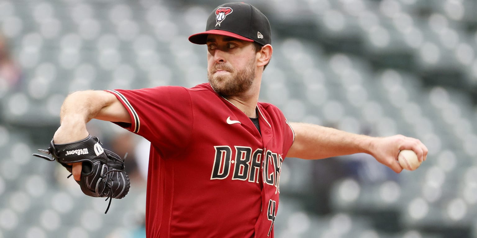 D-backs win 1st series on road since April