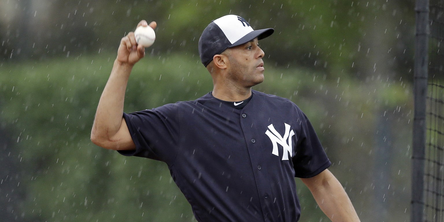 Mariano Rivera arrives at Yankees' super-sized spring training - nj