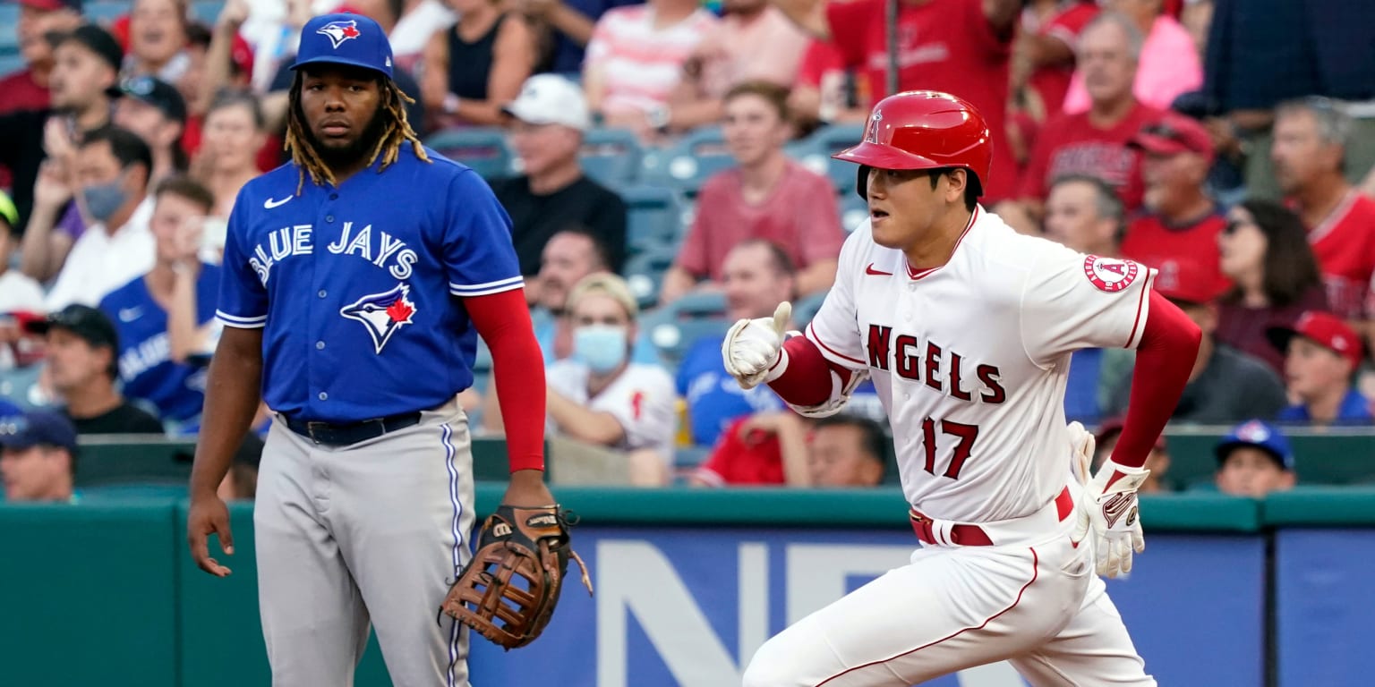 Shohei Ohtani bested by bestie Vladimir Guerrero Jr., Blue Jays, leaves  with sore back - Los Angeles Times