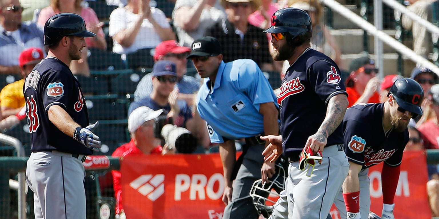 Mike Napoli becoming leader with Indians