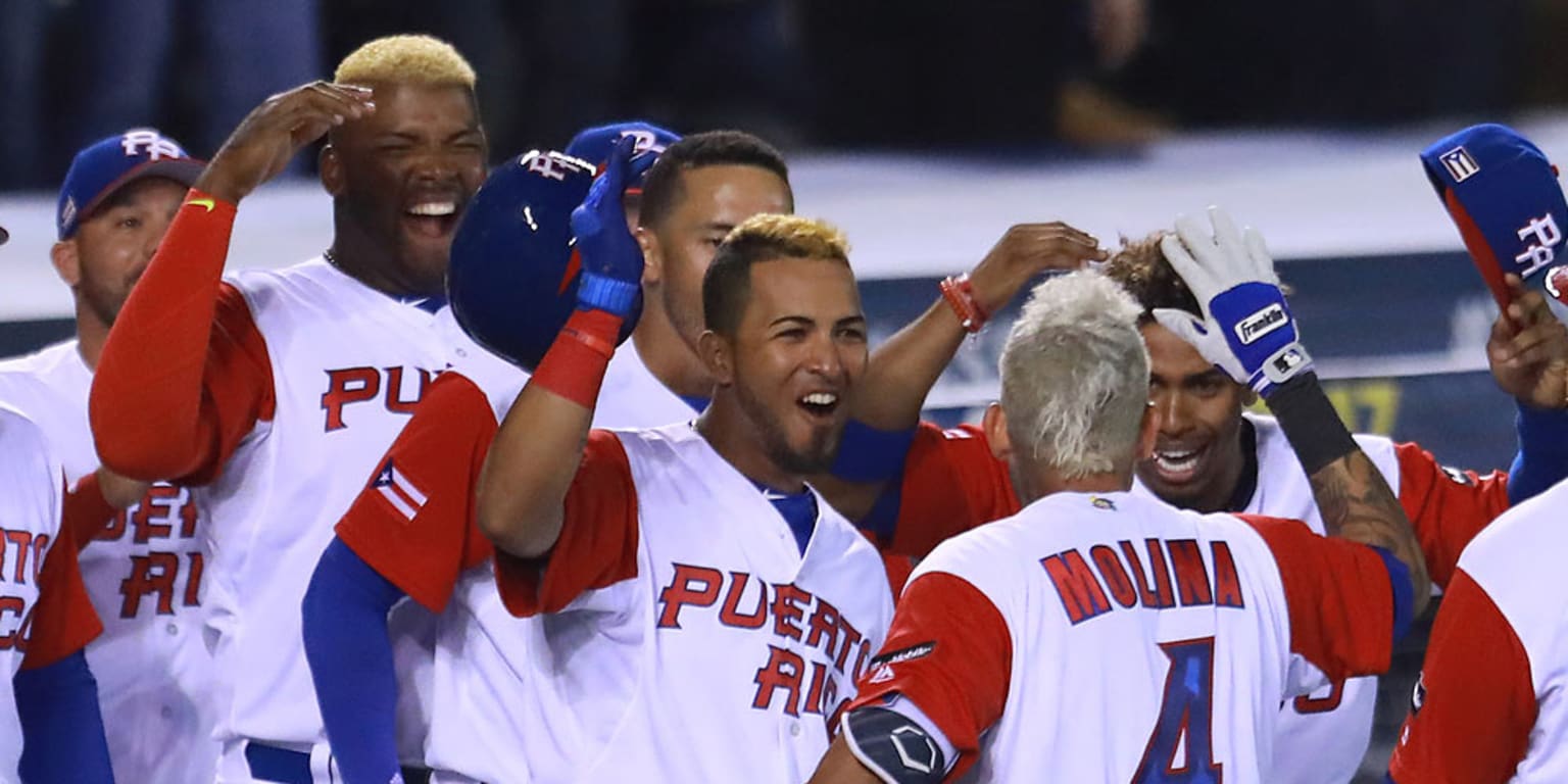 Puerto Rico wins 6th straight in WBC, routs Venezuela 13-2