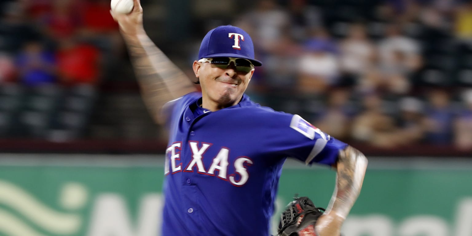 Texas Rangers: Andrus chooses 'Baby Shark' before at-bats