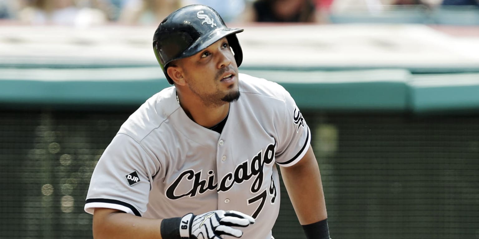 Jose Abreu unanimously voted AL Rookie of the Year