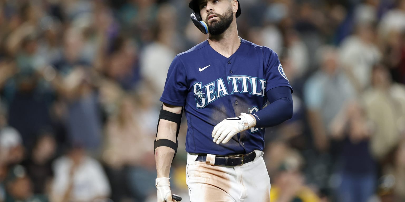 Marco Gonzales is at home in Seattle — and comfortable as foundation of  Mariners rebuild - The Athletic