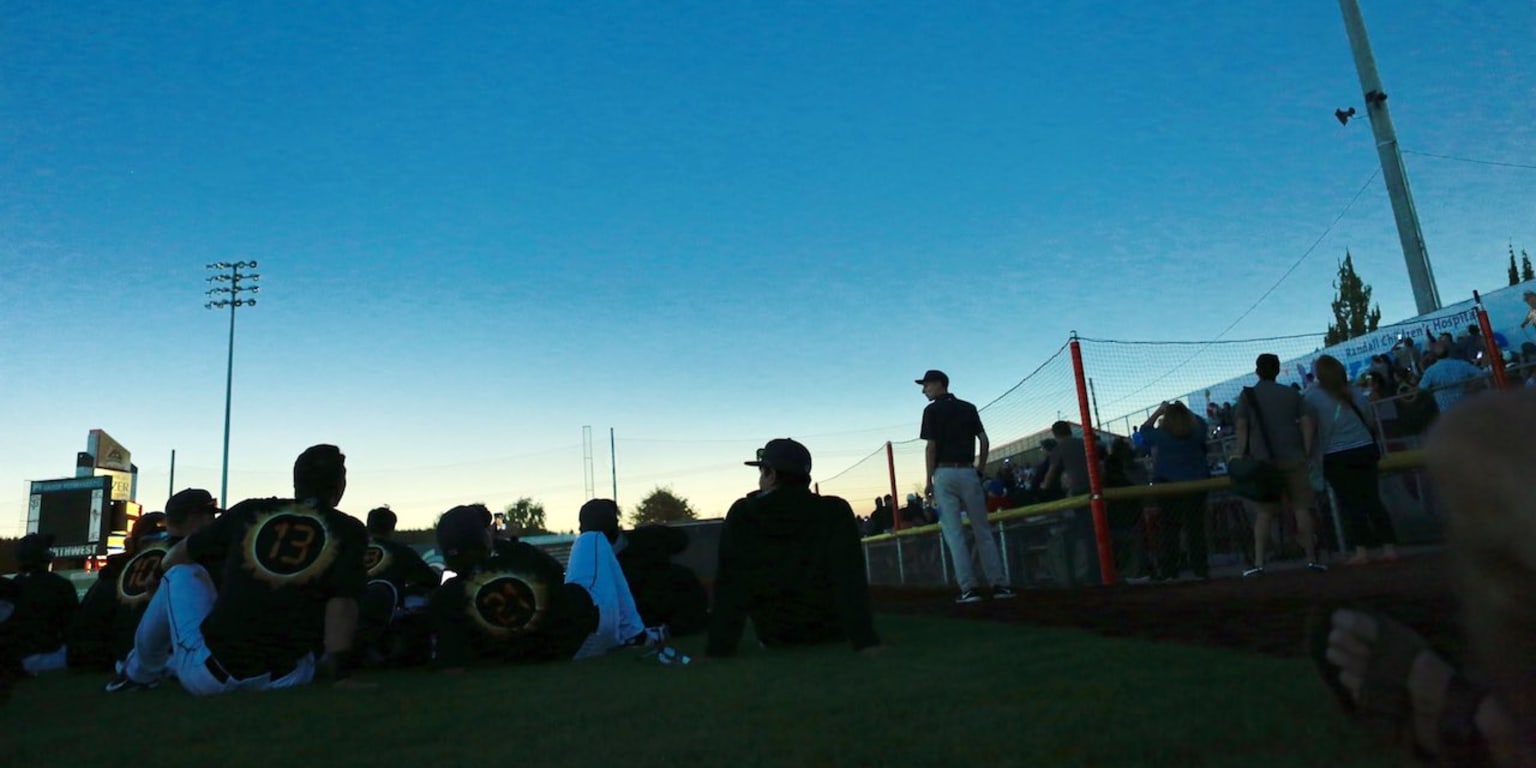 The SalemKeizer Volcanoes had a stunning view of today's solar eclipse