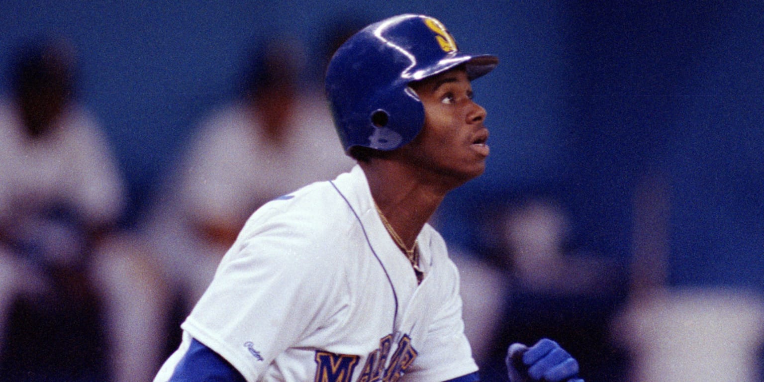 Raised by baseball: Ken Griffey Jr. had plenty of help early in his Hall of  Fame career - Seattle Sports