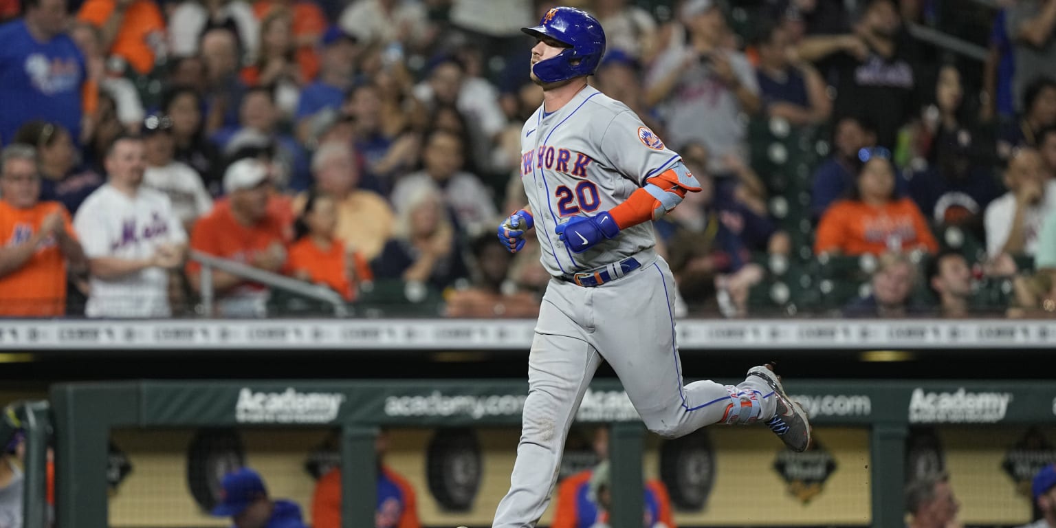 September 13, 2019: New York Mets first baseman Pete Alonso (20) is up to  bat during the game between The New York Mets and The Los Angeles Dodgers  at Citi Field in