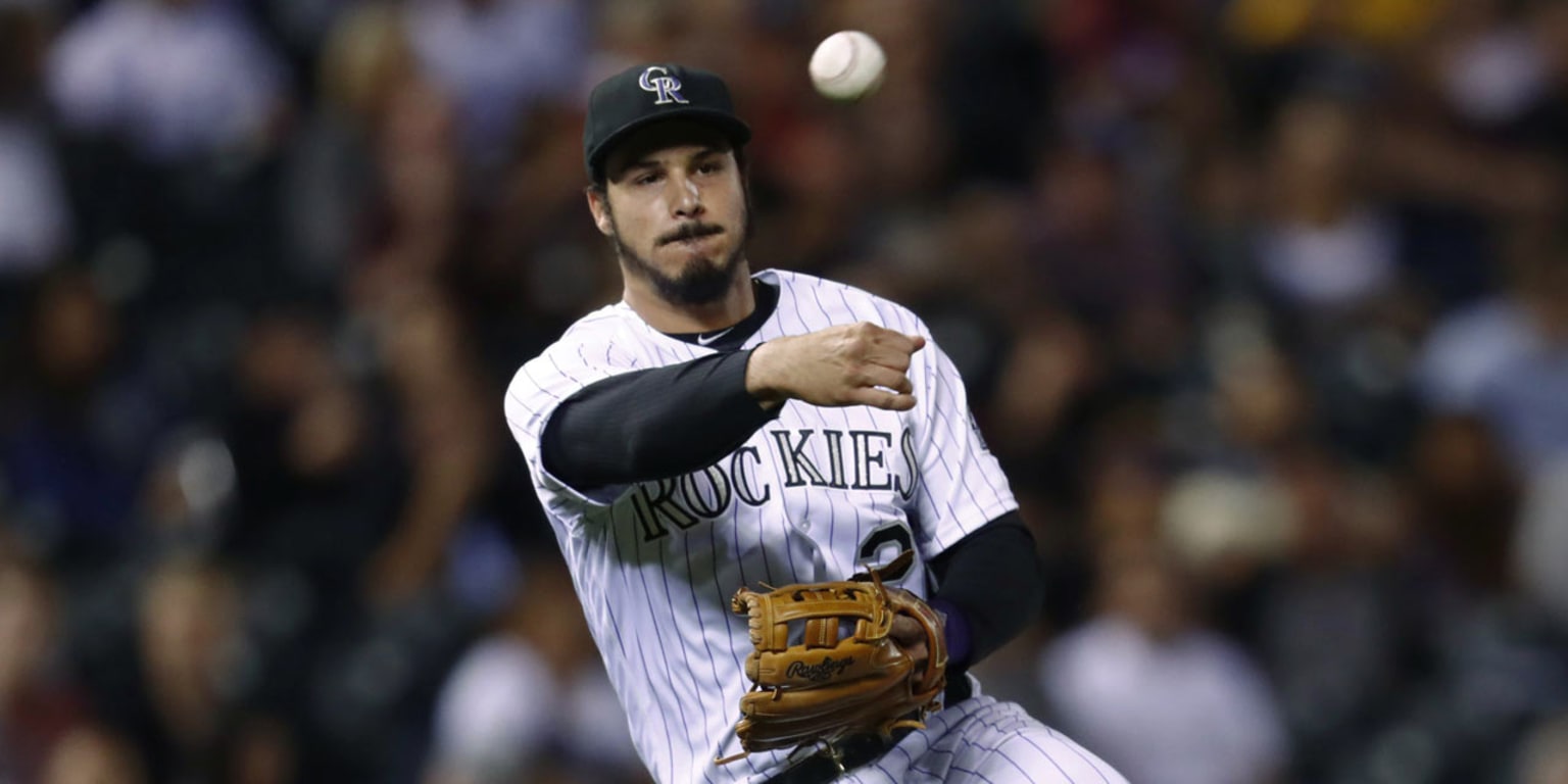 Gold Glove finalists: Rockies' Nolan Arenado, DJ LeMahieu