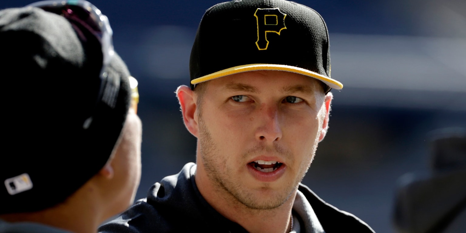 Corey Dickerson close to rejoining crowded outfield