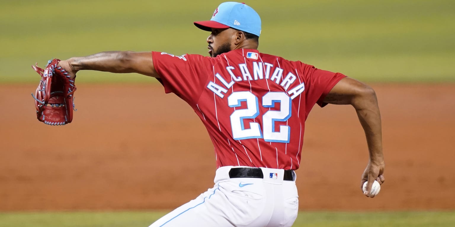 Marlins, Sandy Alcantara in agreement on 5-year contract extension - Fish  Stripes