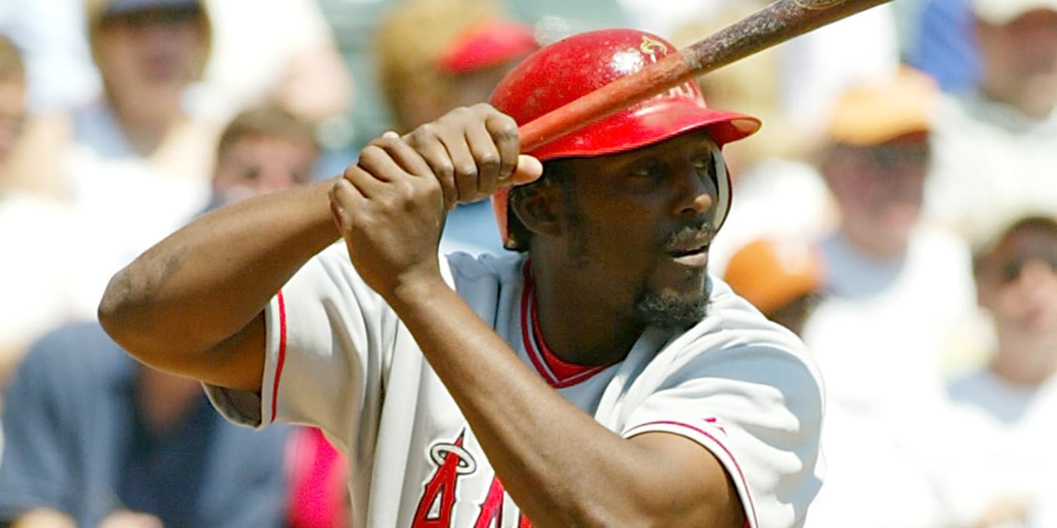 Angels give Vladimir Guerrero a retirement sendoff - Sports Illustrated