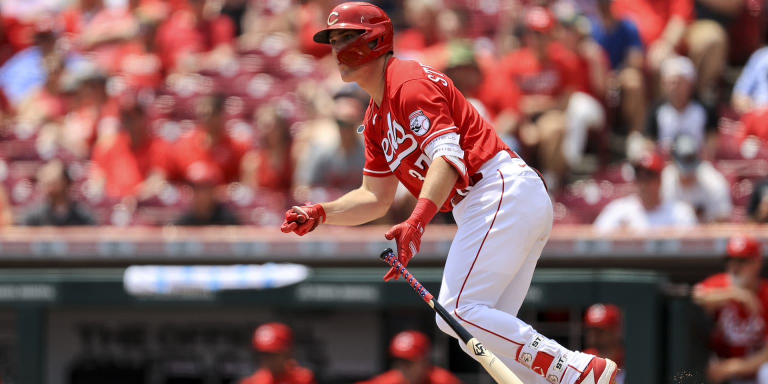 These hitters are heating up as Reds stack series wins thumbnail