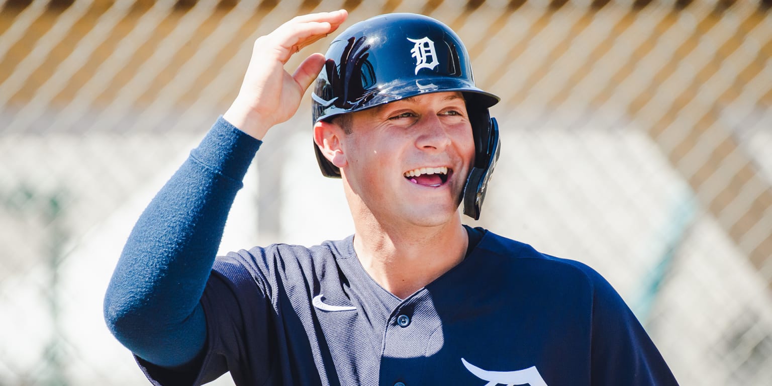 Tigers third baseman, No. 1 overall pick Spencer Torkelson out after  slicing finger on can