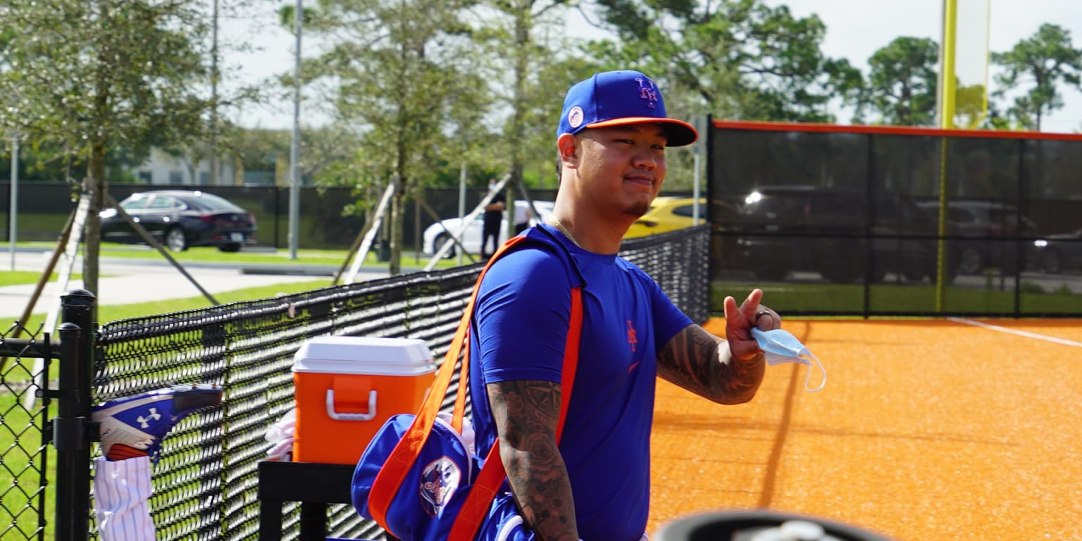 Taijuan Walker second NY Mets player to wear No. 99 after Turk Wendell