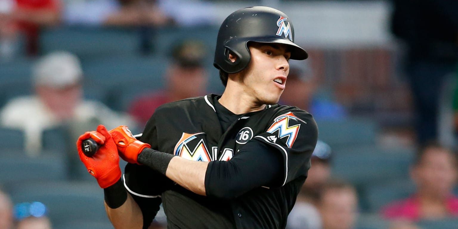 Jorge Alfaro's Marlins career ends with trade to the Padres - Fish