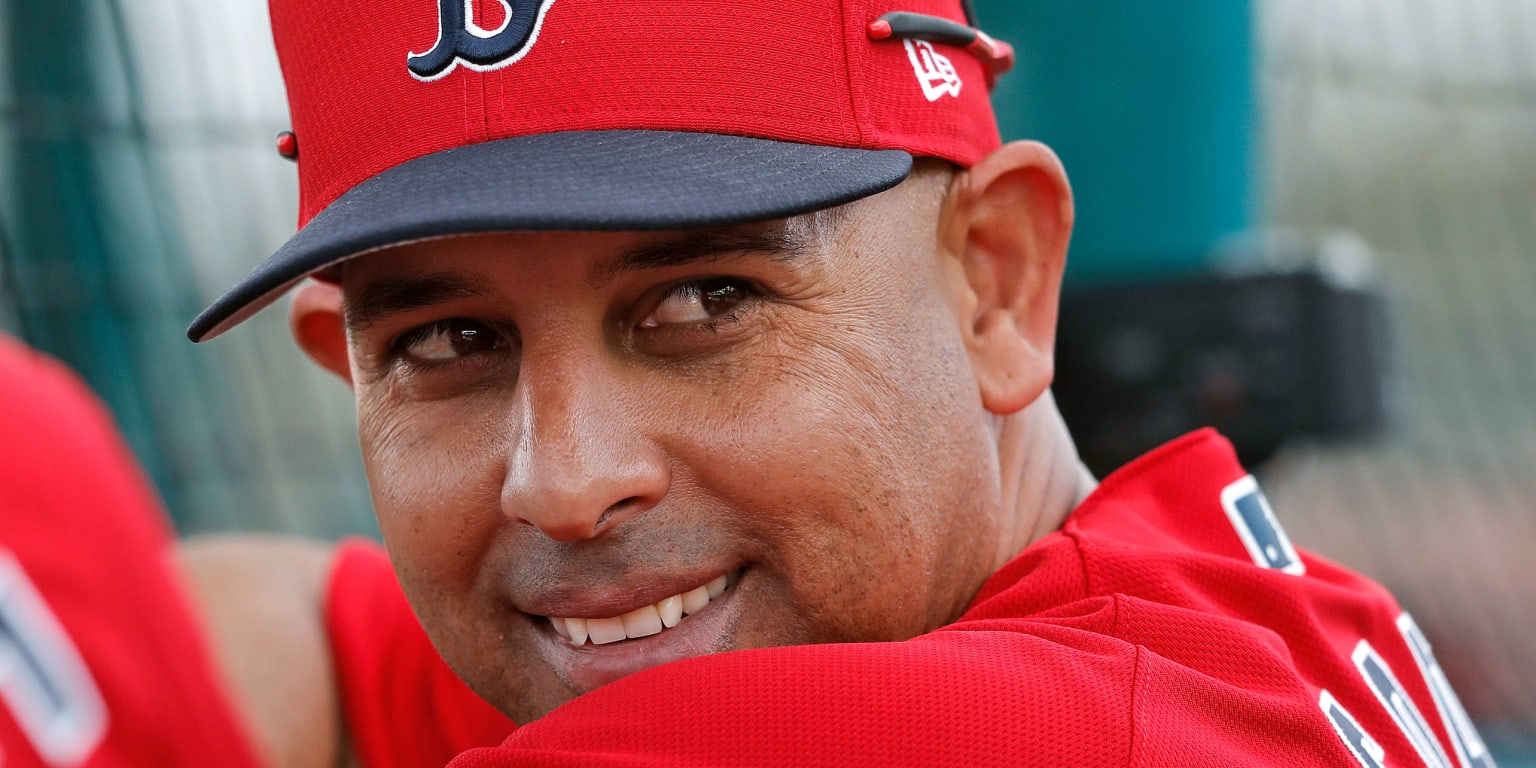 LIVE with Alex Cora after Spring Training Workouts 