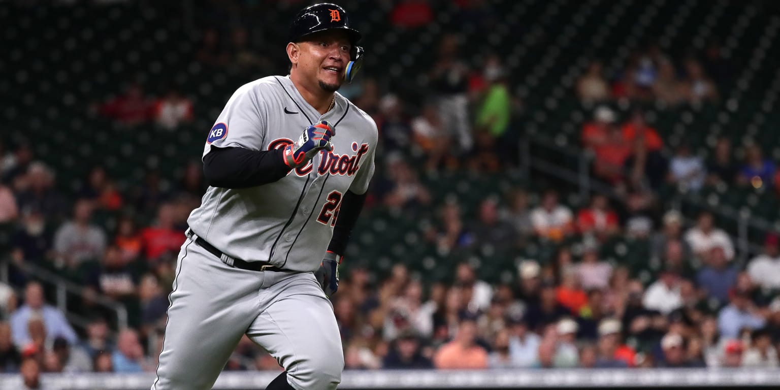 Miguel Cabrera has family filled day for legend's last MLB game