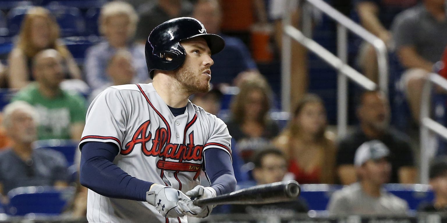 Atlanta's Freddie Freeman Has a Hug Waiting at First Base - The New York  Times