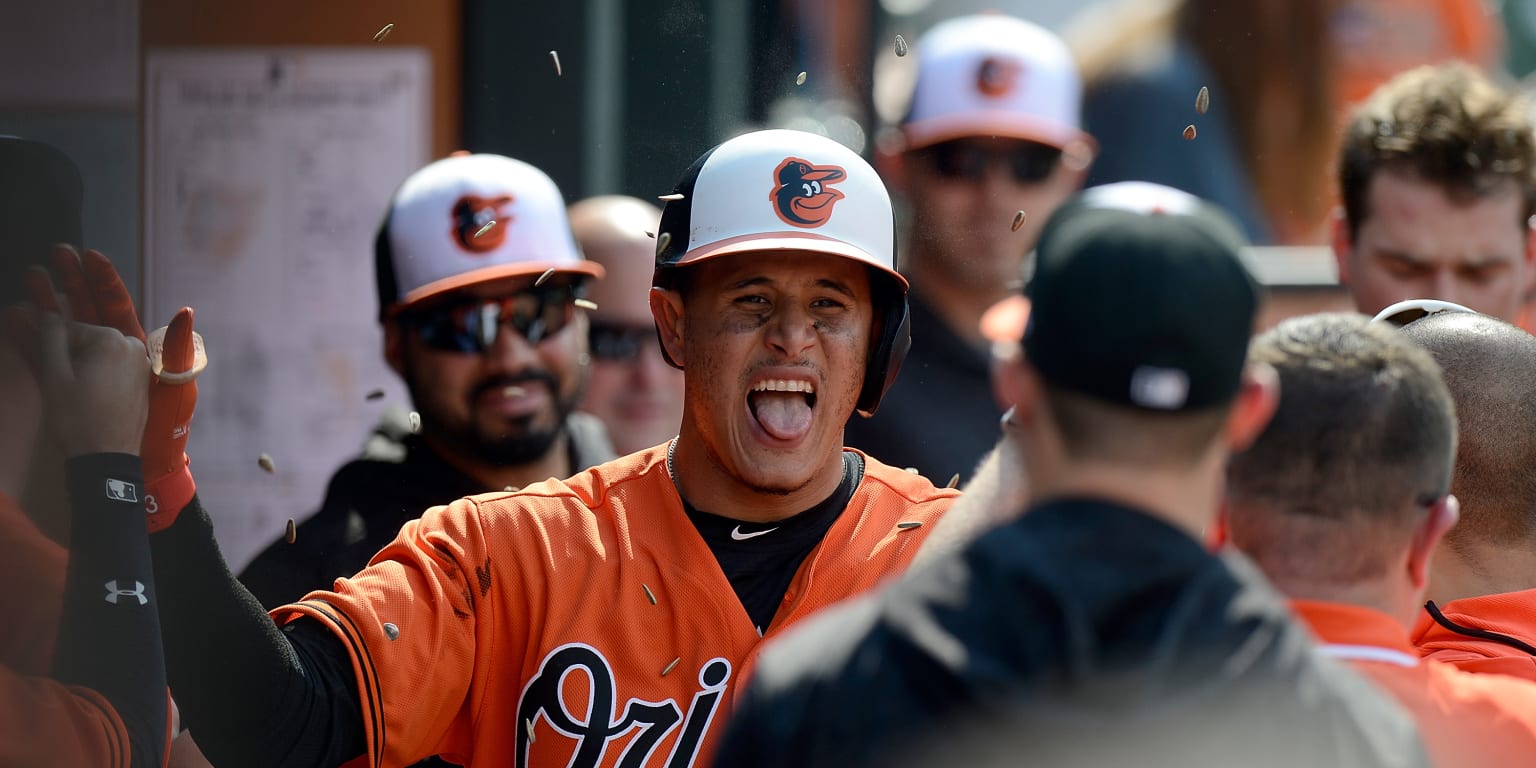 MLB awards watch: Orioles' Manny Machado early pick for AL MVP