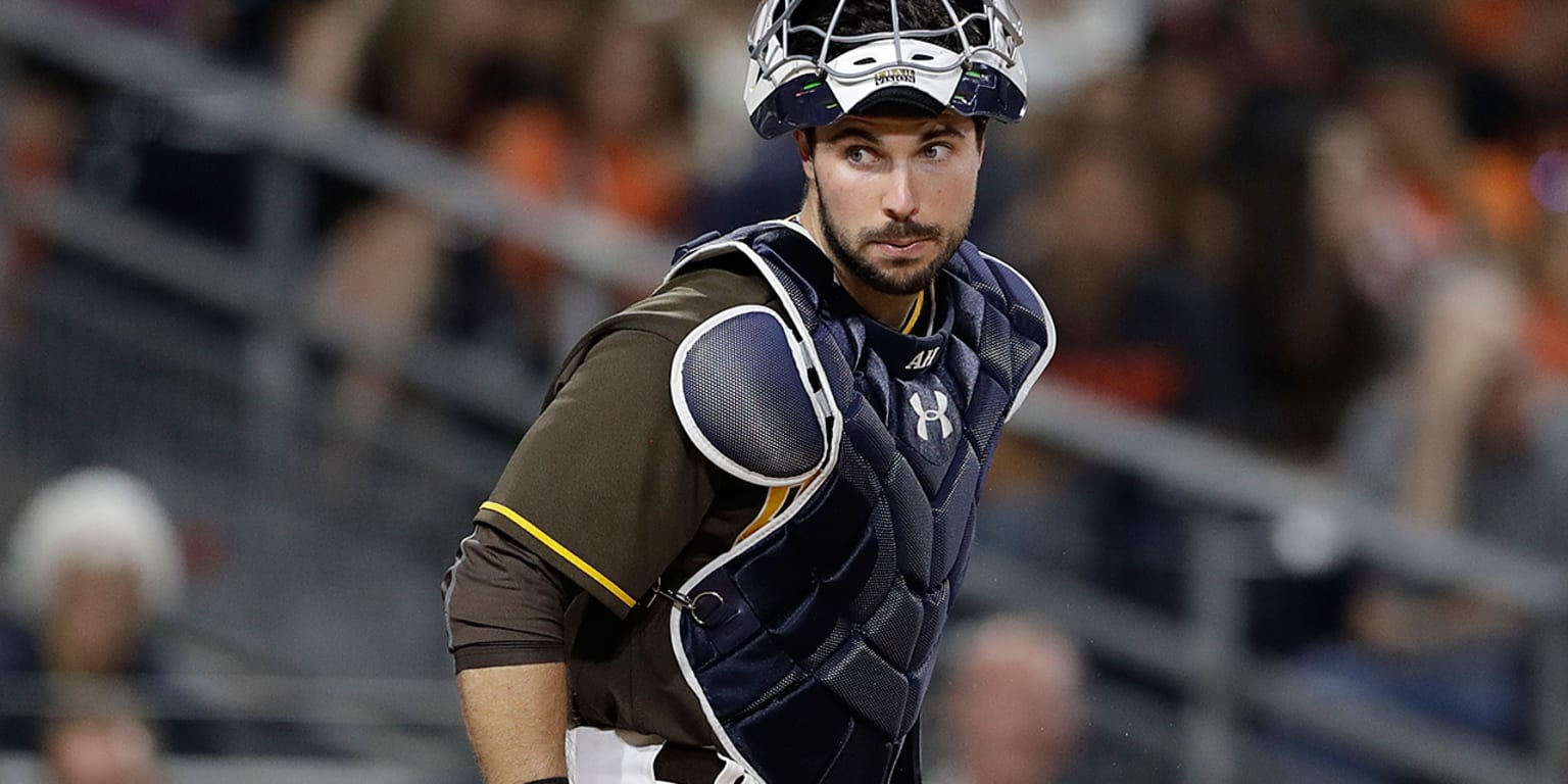 Austin Hedges recovering from concussion