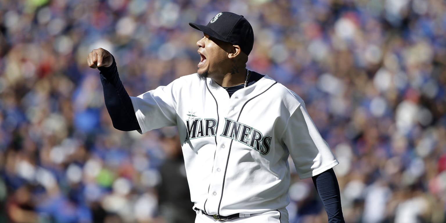 Seattle Mariners pitcher Felix Hernandez sets tone for team's