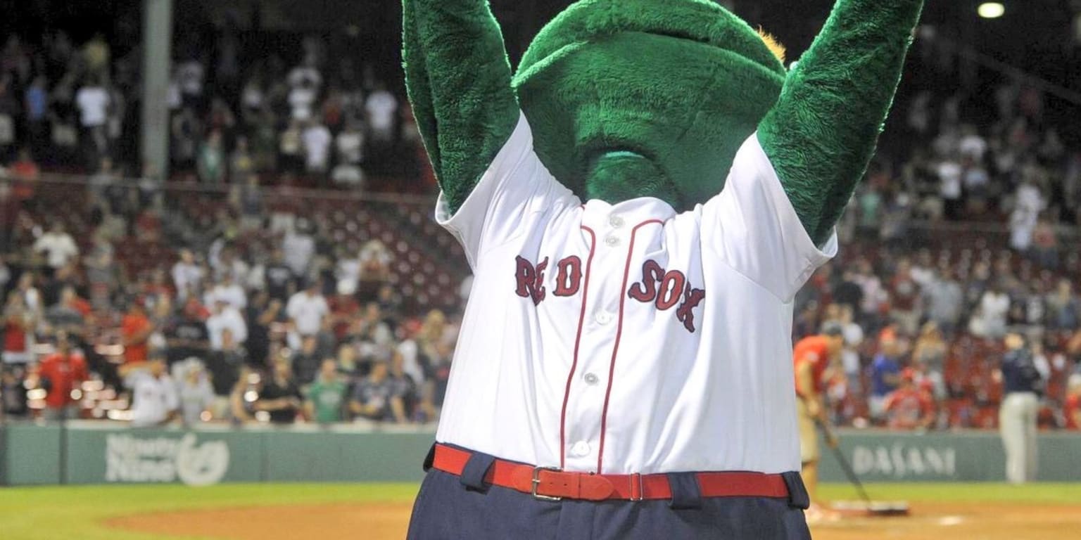 Boston Red Sox History: A fan's Boston Red Sox dirt dog Hall of Fame