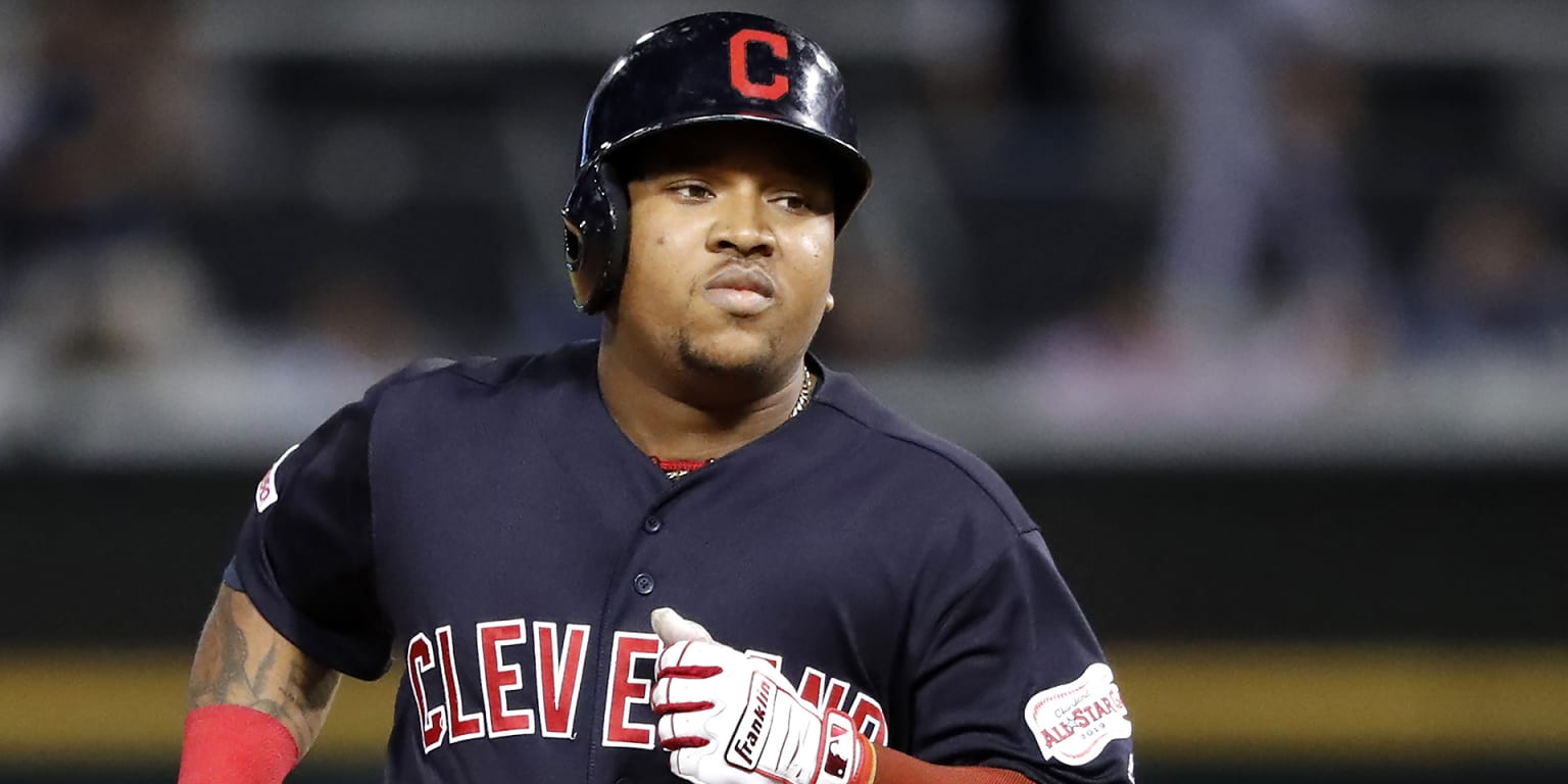 Jose Ramirez out of lineup with sore hand