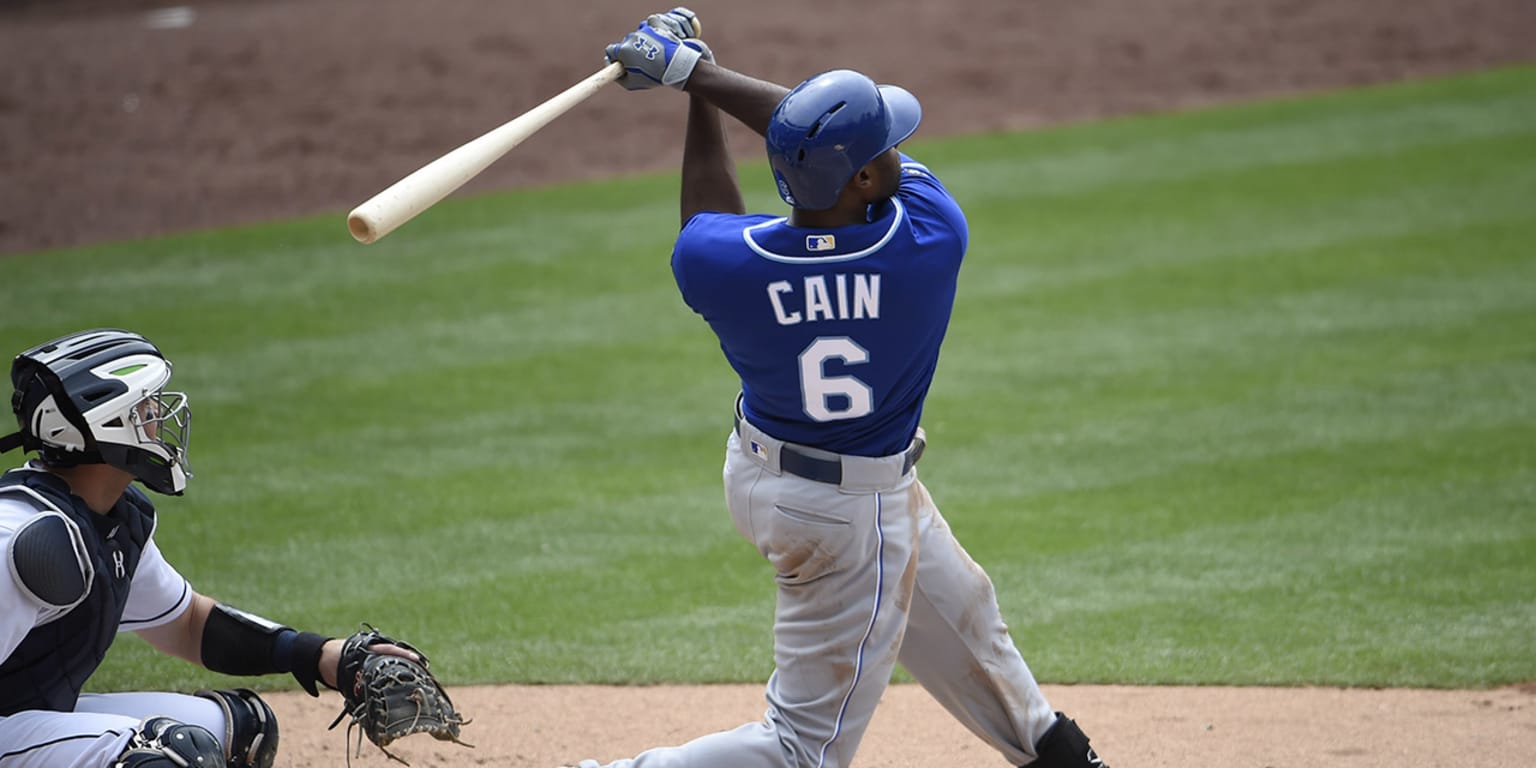 With bat and glove, Lorenzo Cain leads Royals to win over Orioles