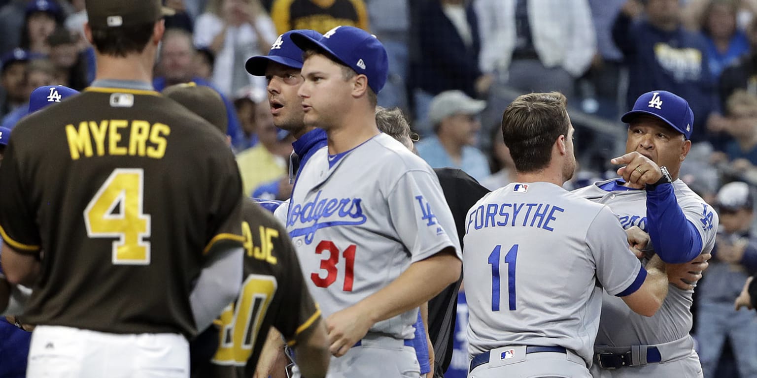 Dodgers manager Dave Roberts suspended, Padres manager Andy Green