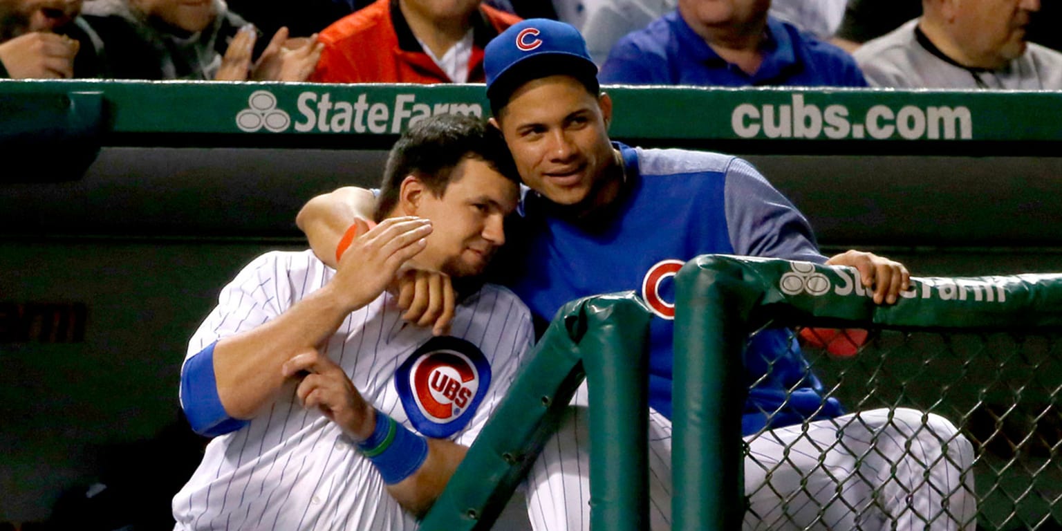 The Cubs' Secret to Success? Group Hugs - The New York Times