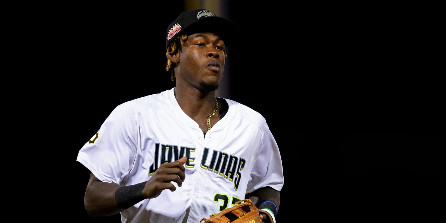 Pirates' Oneil Cruz under influence in DR crash that killed 3: reports