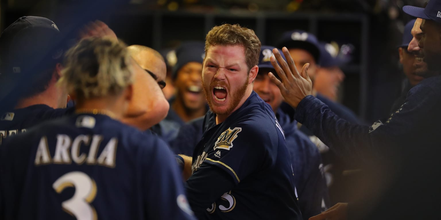 Lorenzo Cain makes kids cry with home runs