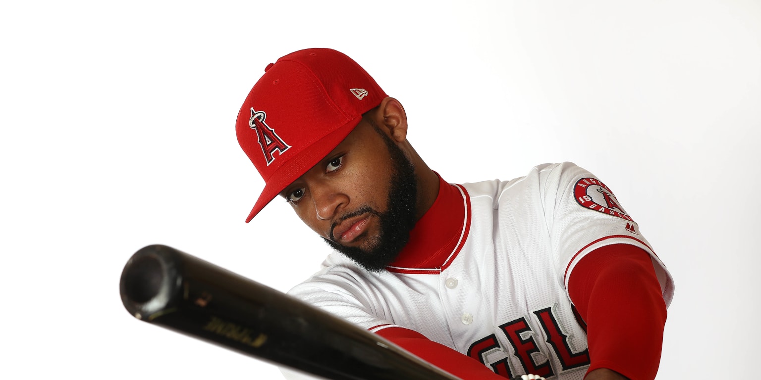 Jo Adell plays CF in Angels' spring opener