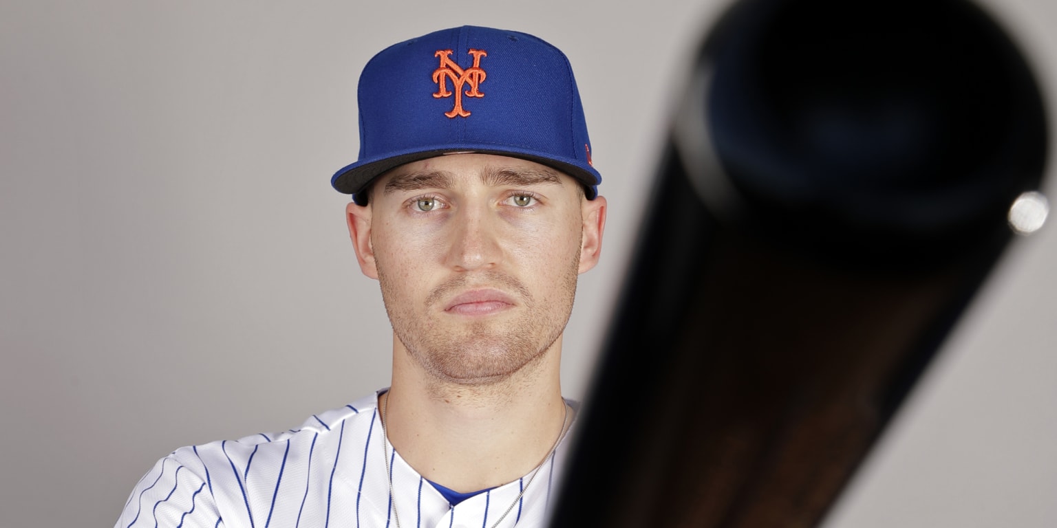 Let Brandon Nimmo and his raw chicken live