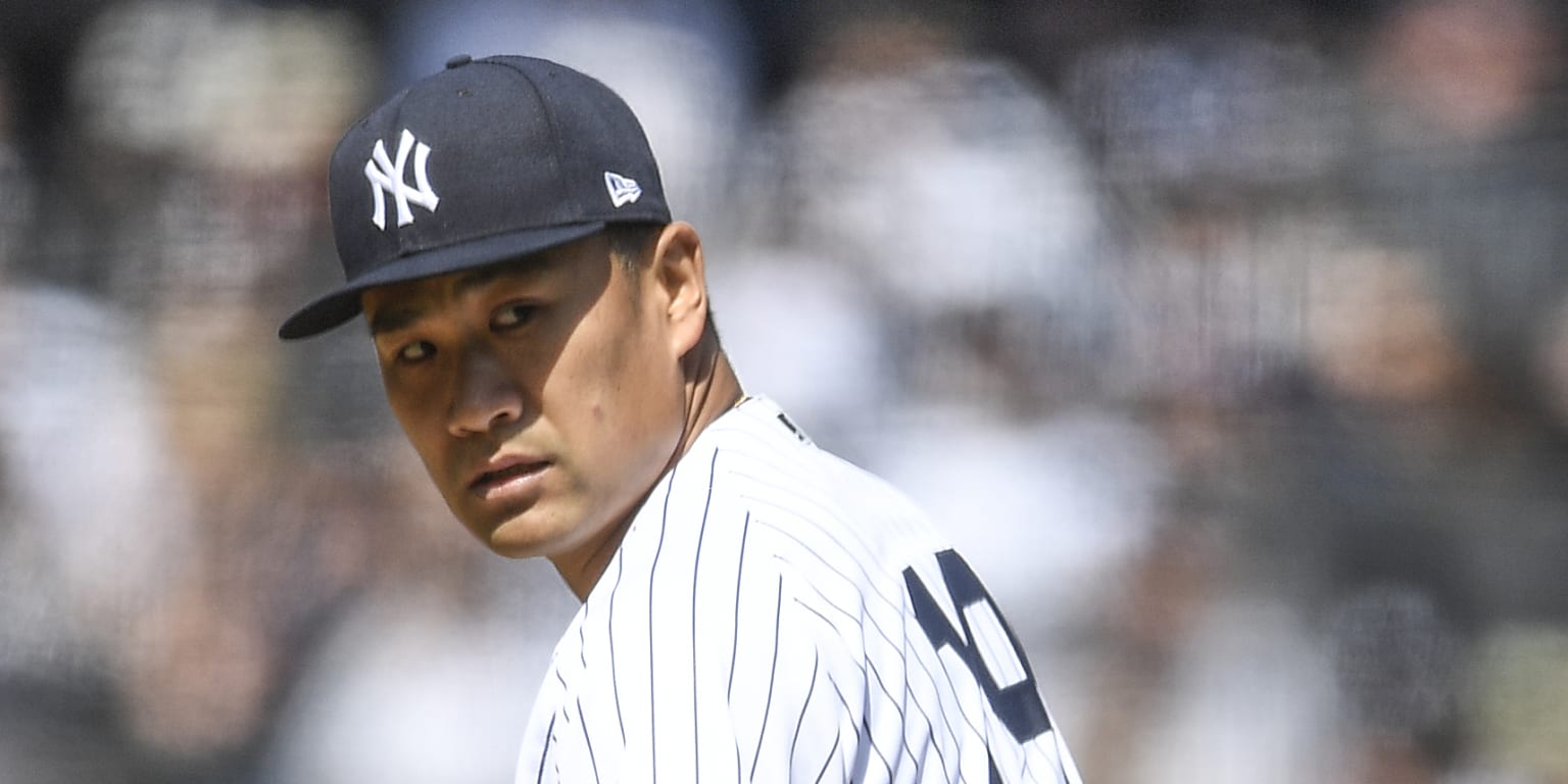 Masahiro Tanaka wins Opening Day start