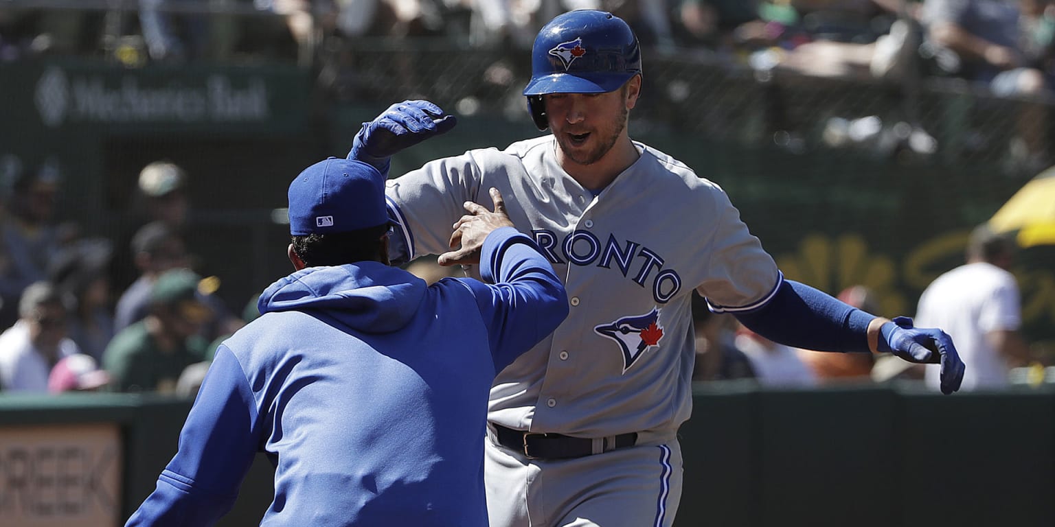 Report: Toronto Blue Jays' Justin Smoak drawing interest from Cleveland  Indians