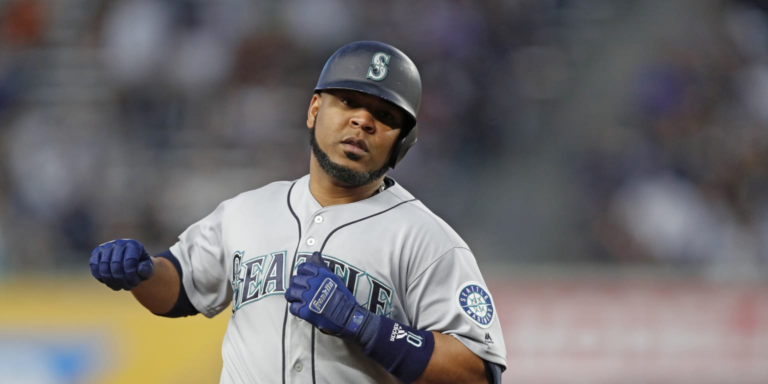 Edwin Encarnacion traded by Mariners