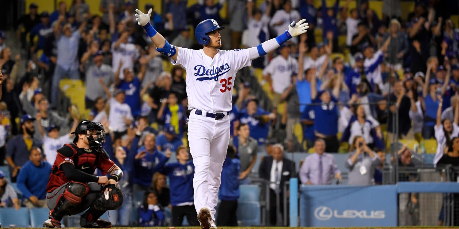 Watch: Cody Bellinger hits two home runs in Dodgers' walk-off win