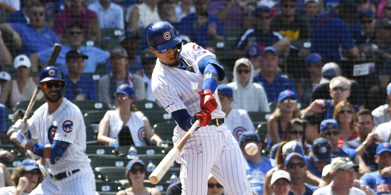 Javy Baez makes outrageous play to score run in Cubs' win