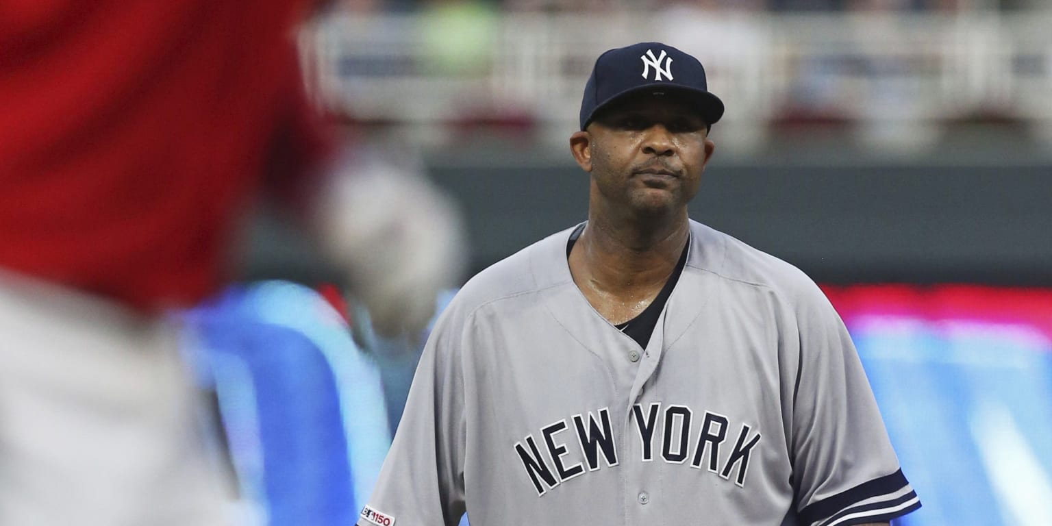 Yankees hit into triple play vs. Twins